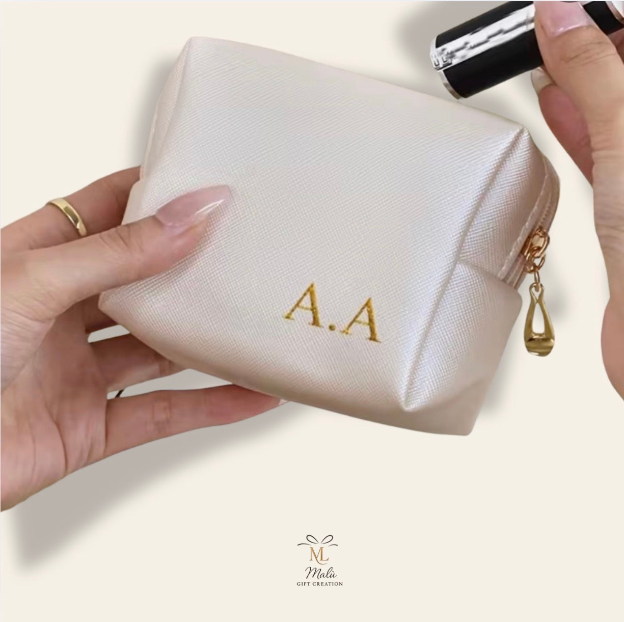 Personalisiertes Necessaire – Mit Name & Initiale